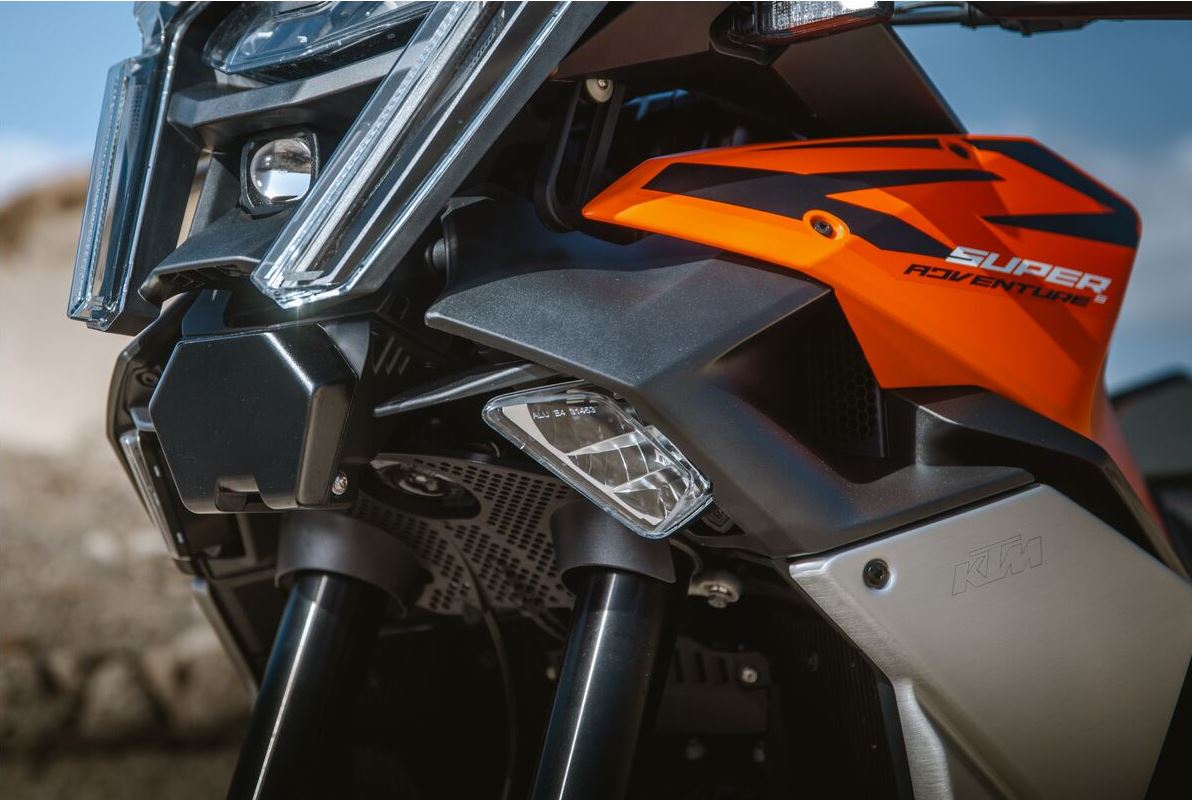 KTM Frontradarsystem für die 1390 Super Adventure S und R