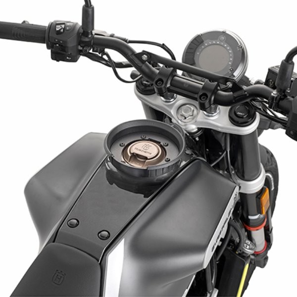 Givi Tankring BF57 für Husqvarna Svartpilen 125 und 401 ab 2021