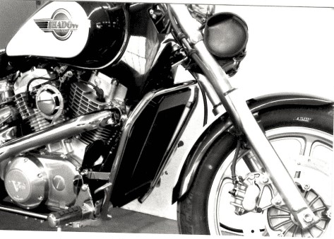 Hepco&Becker Sturzbügel chrom für Honda VT1100C von 1988 bis 1994