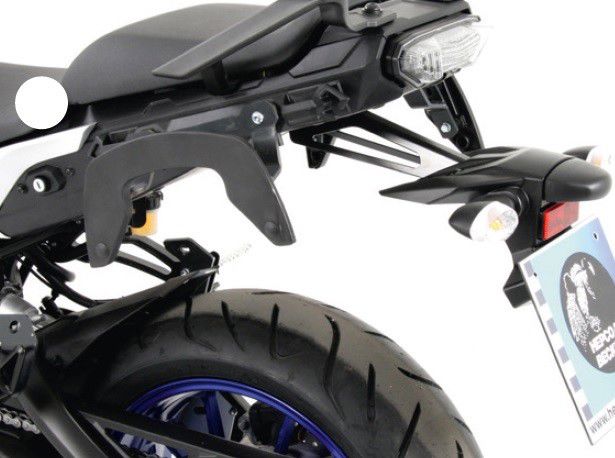 Hepco & Becker C-Bow Kofferträgersatz anthrazit für Yamaha MT-09 Tracer von 2015 bis 2017