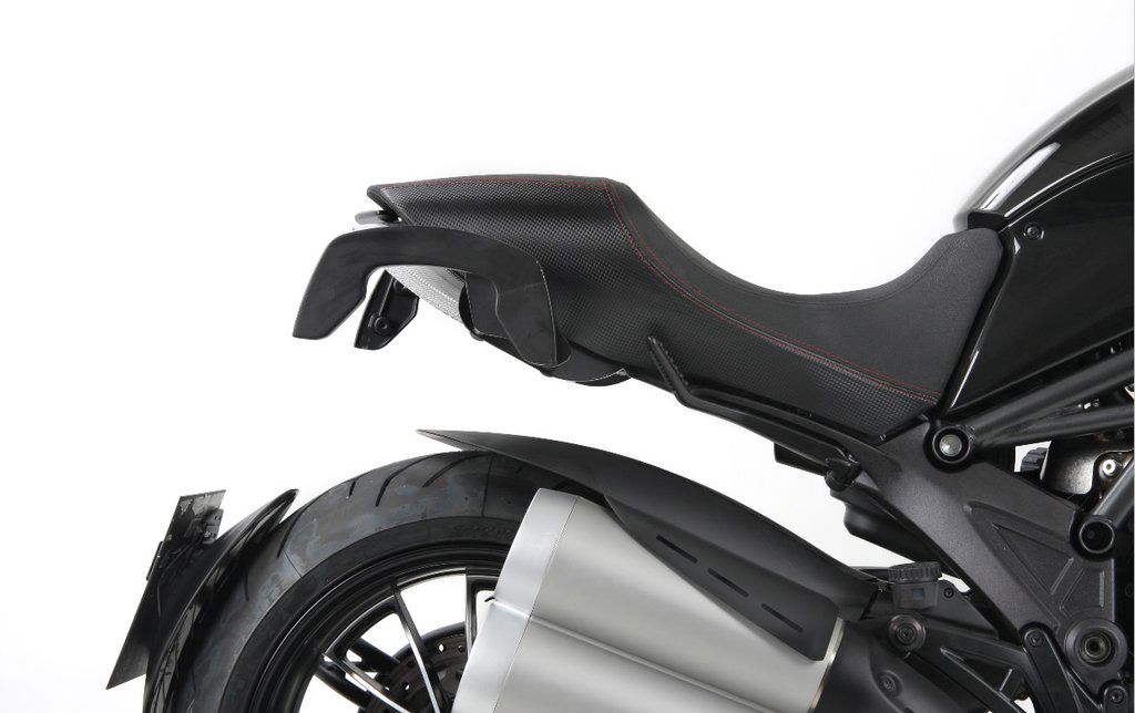Hepco & Becker C-Bow Kofferträgersatz schwarz für Ducati Diavel von 2011 bis 2018