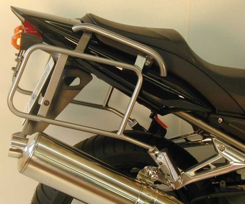 Hepco & Becker schwarzer Gepäckträger Yamaha FZS1000 von 2001 bis 2005