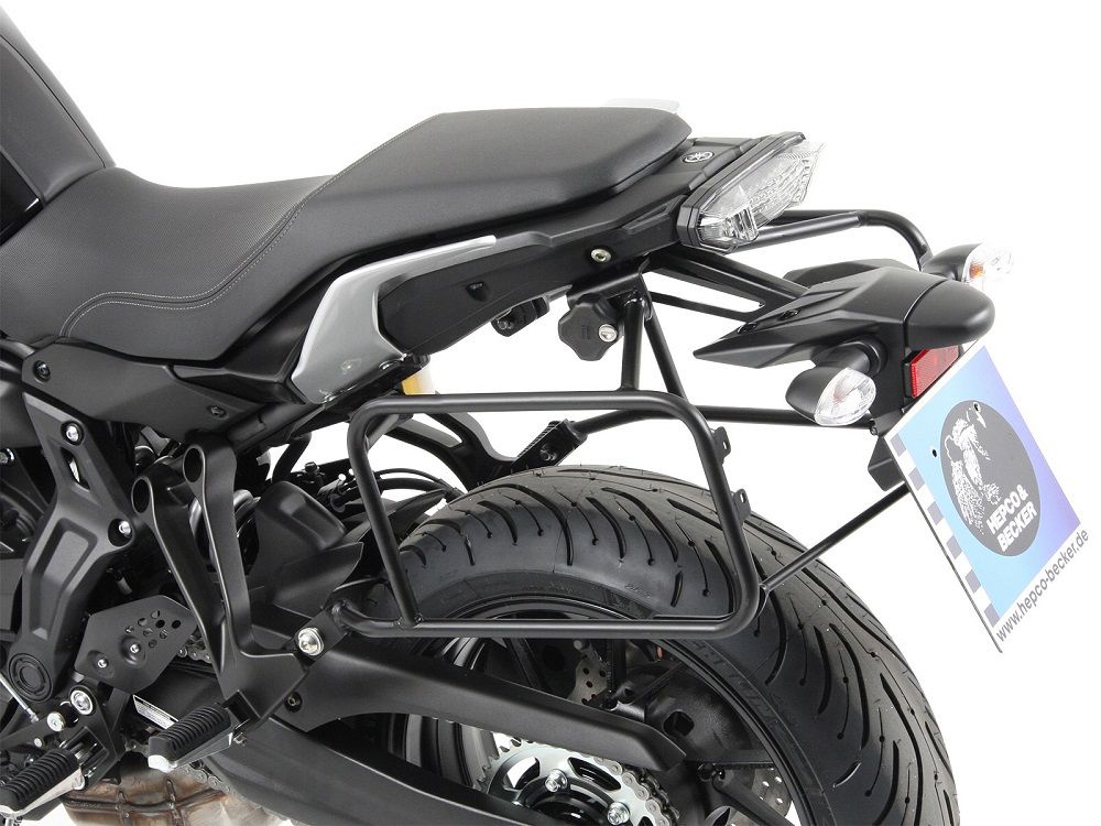 Hepco & Becker Gepäckträgerschloss für schwarze Yamaha Tracer 7 ab 2021